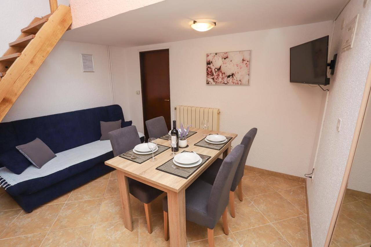 Apartment Ivica Porec Exterior photo